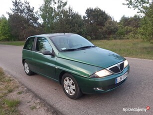 Sprzedam Lancia Y 1,2 benzyna + LPG, klimatyzacja, radio, 2001 rok