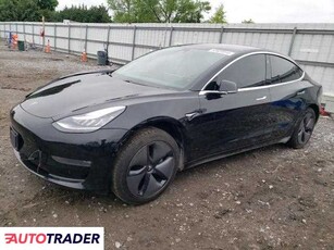 Tesla Model 3 benzyna 2019r. (FINKSBURG)