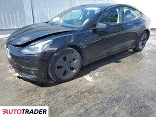 Tesla Model 3 benzyna 2023r. (OPA LOCKA)