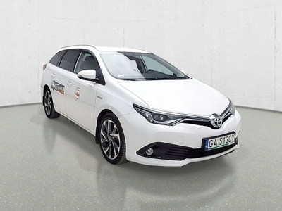 Toyota Auris II 2016