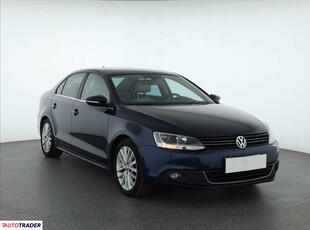 Volkswagen Jetta 1.6 103 KM 2010r. (Piaseczno)