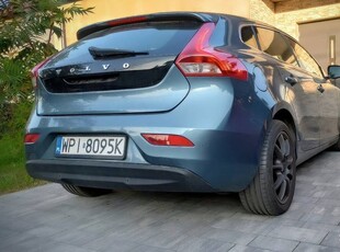 Volvo v40 2013