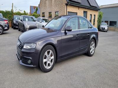 Audi A4 B8 Limousine 2.0 TDIe 136KM 2011