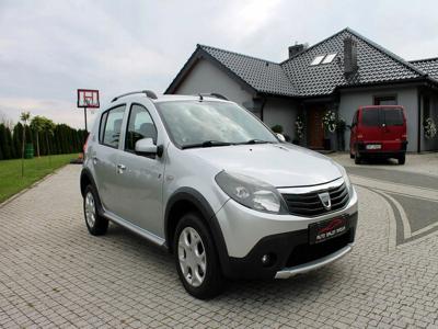 Dacia Sandero I Hatchback 5d 1.6 MPI 87KM 2009