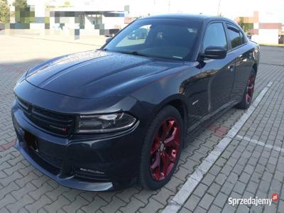 CHARGER 5.7 hemi