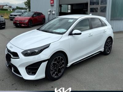 Kia Ceed III Hatchback Facelifting 1.5 T-GDI 160KM 2023