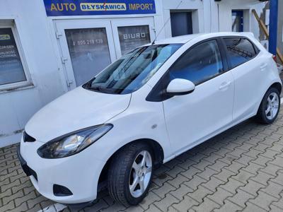 Mazda 2 II Hatchback 5d 1.3 86KM 2007