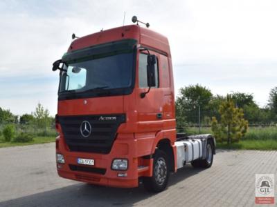 Mercedes- benz actros 1841