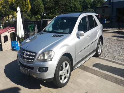 Mercedes Klasa M W164 Off-roader 3.0 V6 (320 CDI) 224KM 2007