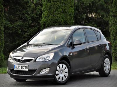 Opel Astra J Hatchback 5d 1.4 Turbo ECOTEC 140KM 2011