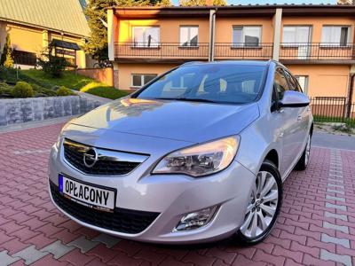 Opel Astra J Sports Tourer 1.4 Turbo ECOTEC 140KM 2012