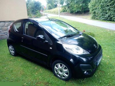 Peugeot 107 Hatchback 5d Facelifting 2012 1.0 VTI 68KM 2013