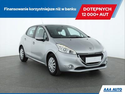 Peugeot 208 I Hatchback 3d 1.2 VTI 82KM 2013