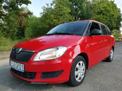 Skoda Fabia II Kombi Facelifting 1.4 16V 85KM 2011