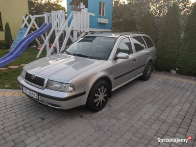 Skoda Octavia I, 1.6 LPG