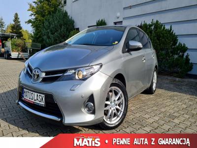 Toyota Auris II Hatchback 5d Valvematic 130 132KM 2014