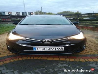 Toyota Avensis D-4-D Jak nowy Salonowy Serwisowany Prywatnie