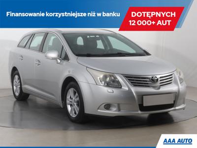 Toyota Avensis III Wagon 2.0 D-4D 126KM 2010