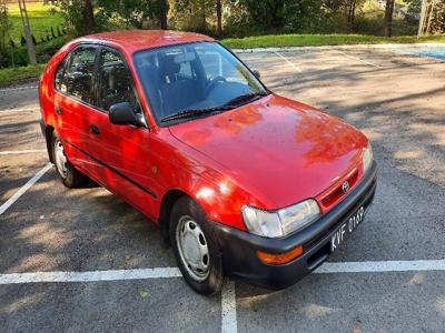 Toyota Corolla VII Hatchback 1.3 88KM 1996