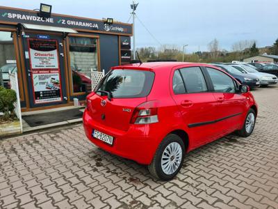 Toyota Yaris III Hatchback 5d 1.0 VVT-i 69KM 2011