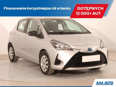 Toyota Yaris III Hatchback 5d Facelifting Hybrid 100KM 2017