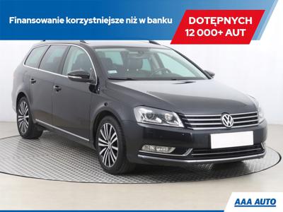 Volkswagen Passat B7 Variant 2.0 TDI CR BlueMotion 177KM 2014