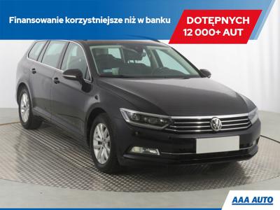 Volkswagen Passat B8 Variant 2.0 TDI BlueMotion SCR 150KM 2016