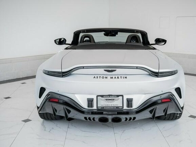 Aston Martin V12 Vantage 5.2L V12 690KM