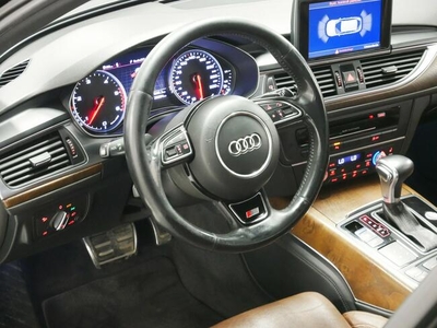 Audi A6 3,0 / 245 KM / 4x4 / S-Line / LED / NAVI / Tempomat / PDC / ALU / FV