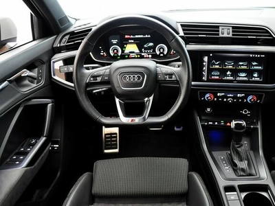 Audi Q3 45 TFSIe 245KM PHEV Stronic Sline Matrix VirtualPlus Tempomat Black