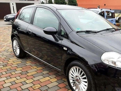 Fiat Punto Grande Punto Hatchback 5d 1.4 16V 95KM 2009
