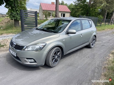 Kia ceed 1.4 lpg lift