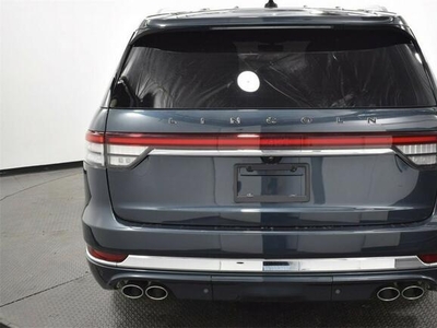 Lincoln Aviator Black Label