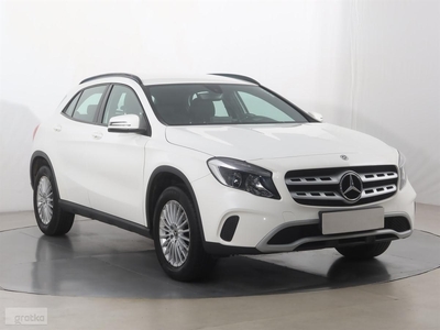 Mercedes-Benz Klasa GLA , Salon Polska, 1. Właściciel, Automat, Klimatronic, Tempomat