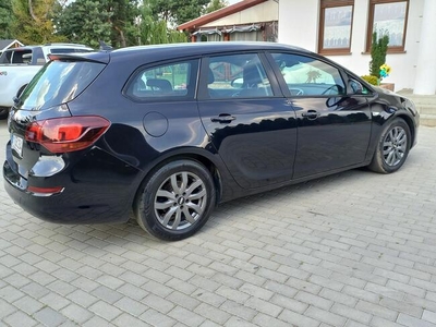 Opel Astra 1.4 140PS Turbo Benz GrzaneFotele+Kierownica Navi Xenon LED