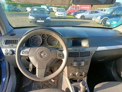 Opel Astra 1.7 CDTI 05r