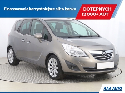 Opel Meriva II Mikrovan 1.4 Turbo ECOTEC 140KM 2011