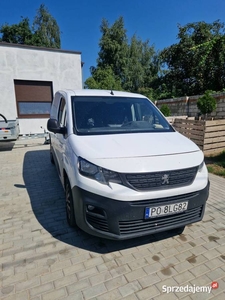 Peugeot Partner 3 osobowy Salon Polska.