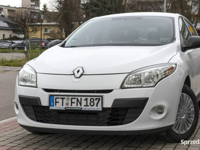 Renault Megane 1.6_Benzyna_101 KM_112 tyś. km_komplet kół I…