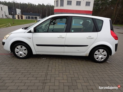 Renault Scenic II 2 po remoncie