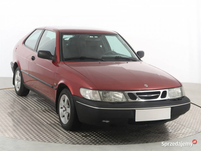 Saab 900 2.0 i