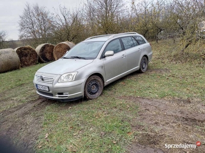 Toyota Avensis 2.0 D4D 116KM. Prywatne