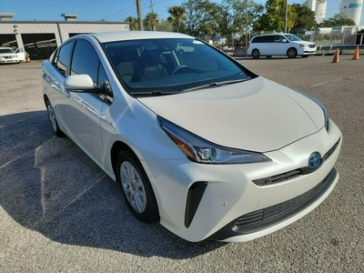 Toyota Prius 2019 LE