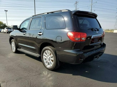 Toyota Sequoia 5.7 V8