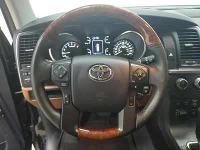 Toyota Sequoia 5.7 V8