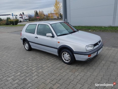 Volkswagen Golf 1.9D