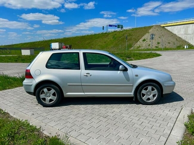 Volkswagen Golf 4 IV 1.6 101KM *alufelgi *klimatyzacja *dlugie oplaty