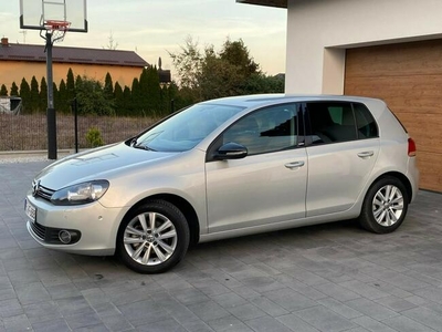 Volkswagen Golf Serwisowany Zadbany Czujniki Parkowania Podgrzewane fotele