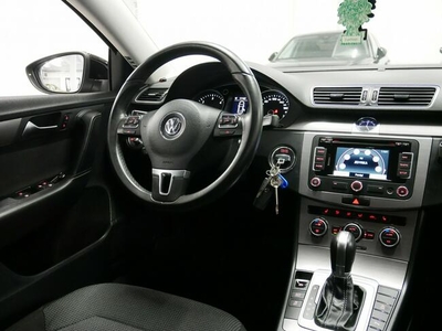 Volkswagen Passat 2,0 / 140 KM / HIGHLINE / DSG / Tempo / ALU / Climatr / Gwarancja / FV