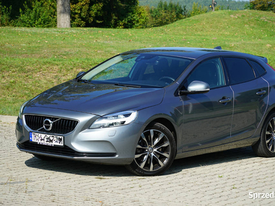 Volvo V40 2019r Automat Stan idealny Bezwypadkowy